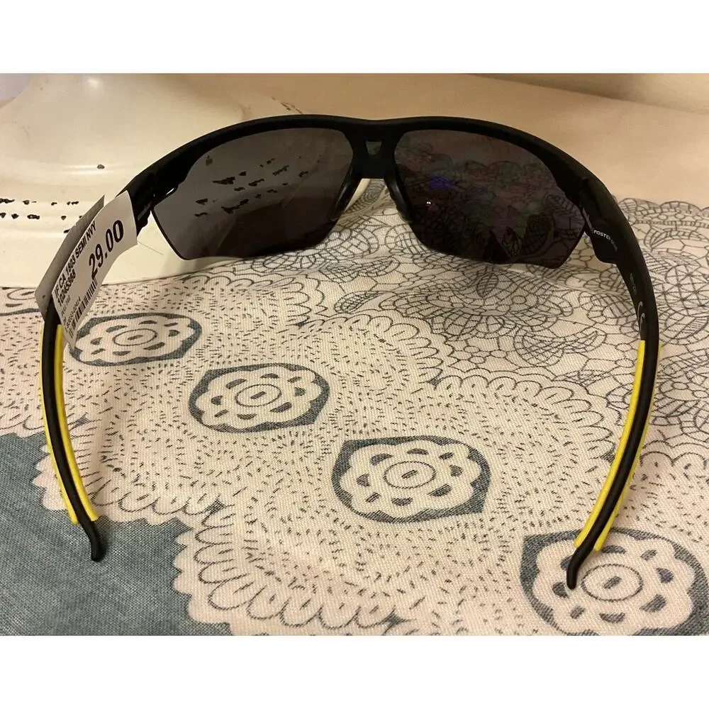 NWT Foster Grant IRONMAN Sunglasses Wrap Black
